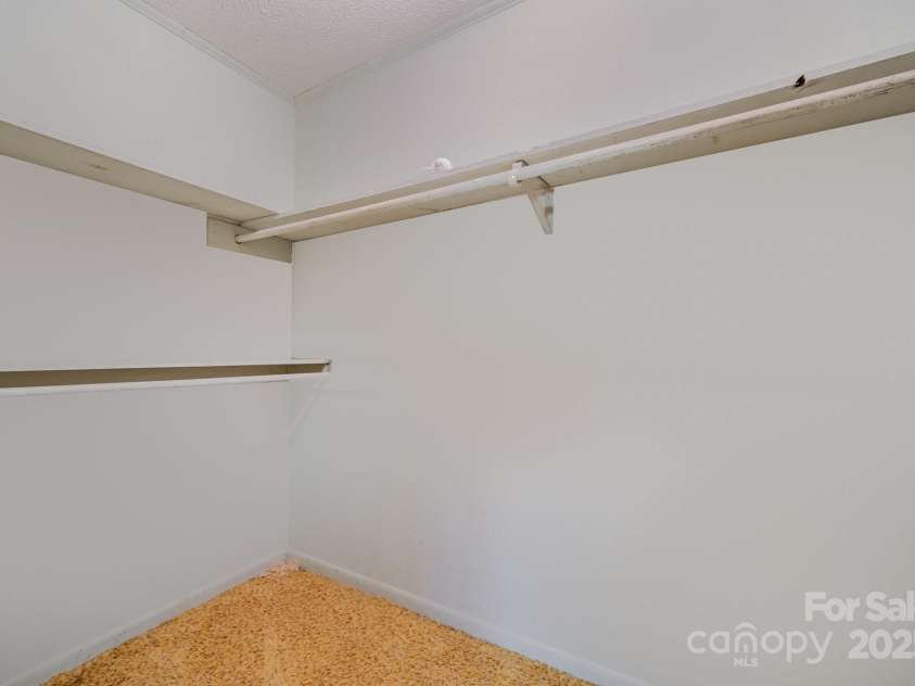 5858 Mundy Road, Denver, NC 28037.  MLS# CAR4278660, YatesRealty ID 24741. 