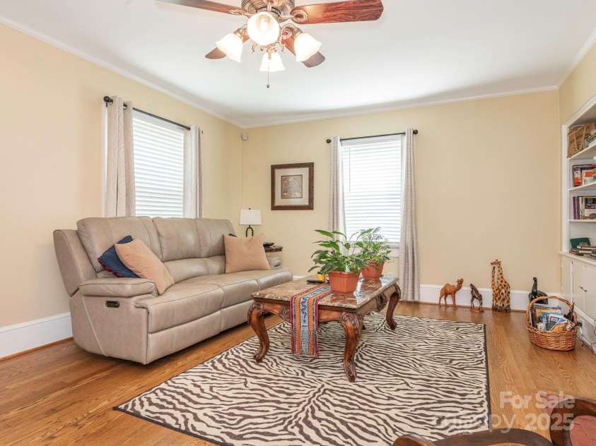 175 Pine Street, Rutherfordton, NC 28139.  MLS# CAR4270744, YatesRealty ID 24742. 