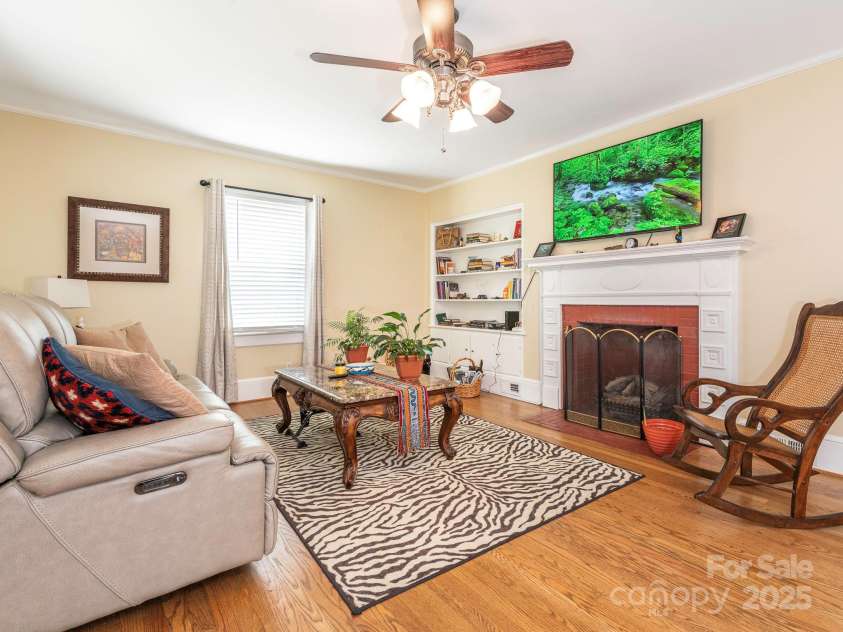 175 Pine Street, Rutherfordton, NC 28139.  MLS# CAR4270744, YatesRealty ID 24742. 