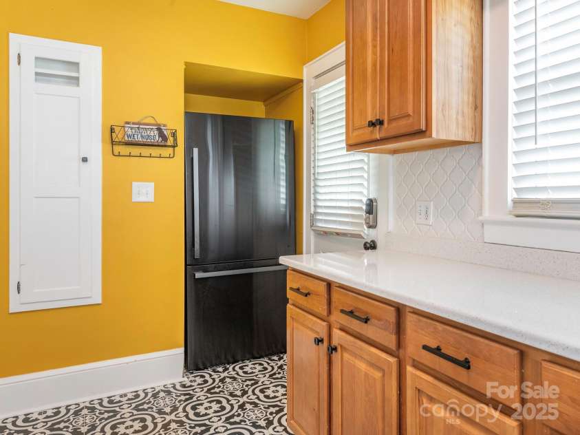 175 Pine Street, Rutherfordton, NC 28139.  MLS# CAR4326045, YatesRealty ID 24742. 