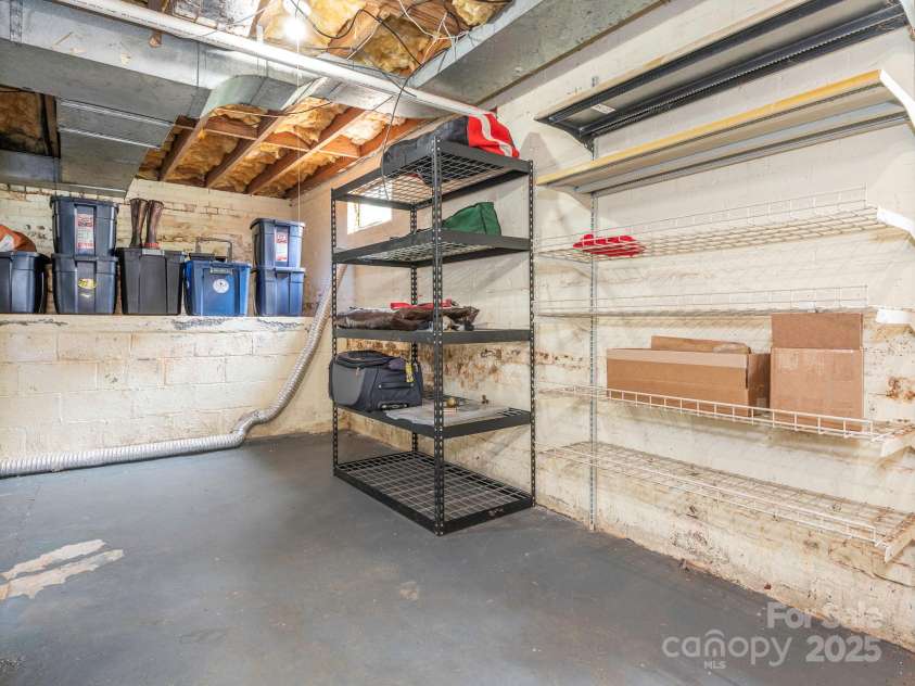 175 Pine Street, Rutherfordton, NC 28139.  MLS# CAR4326045, YatesRealty ID 24742. 