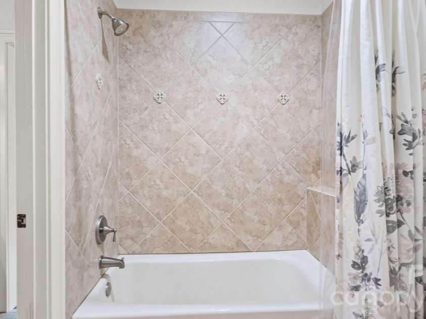 7304 River Valley Court, Mint Hill, NC 28227.  MLS# CAR4379880, YatesRealty ID 24743. 2nd Master bathroom