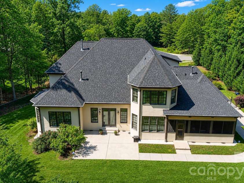 7304 River Valley Court, Mint Hill, NC 28227.  MLS# CAR4379880, YatesRealty ID 24743. 