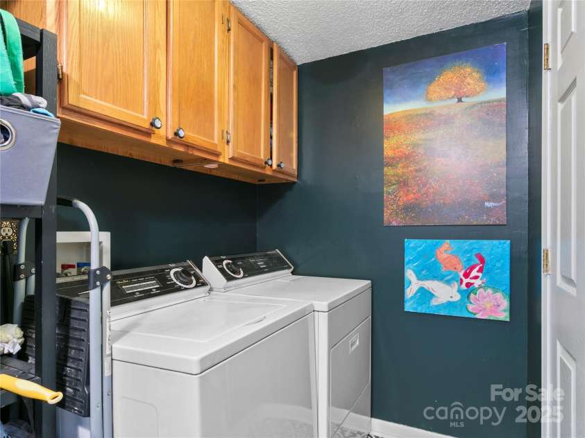 119 John Lee Montgomery Drive, Hendersonville, NC 28792.  MLS# CAR4277677, YatesRealty ID 24744. 