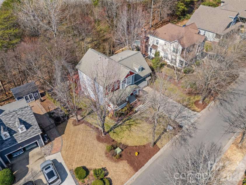 1039 Hunters Run Drive, Tega Cay, SC 29708.  MLS# CAR4384009, YatesRealty ID 24745. 