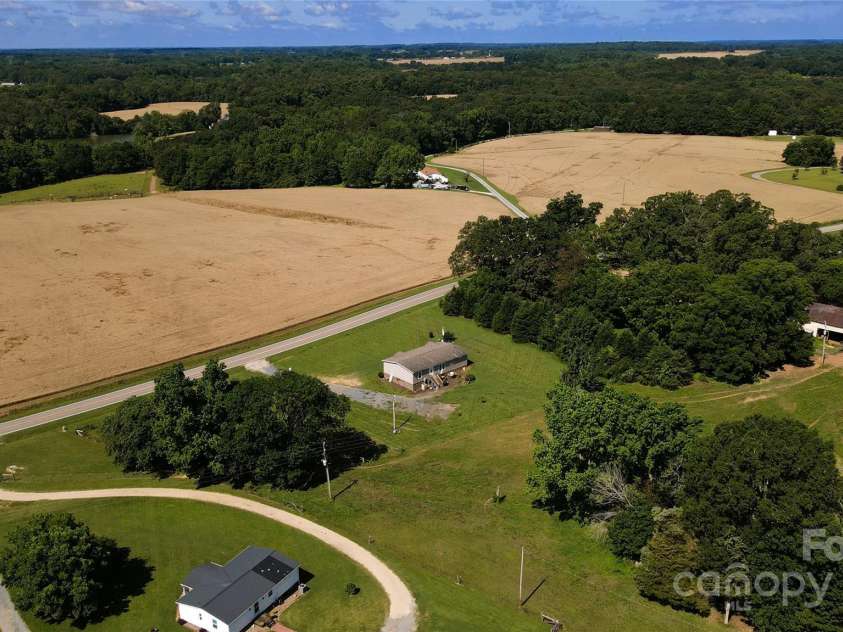 4713 White Store Road, Wingate, NC 28174.  MLS# CAR4270892, YatesRealty ID 24745. 