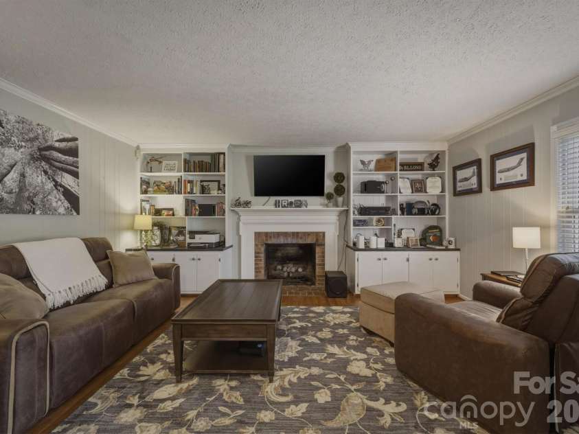 103 Wedgewood Court, Morganton, NC 28655.  MLS# CAR4383886, YatesRealty ID 24746. 