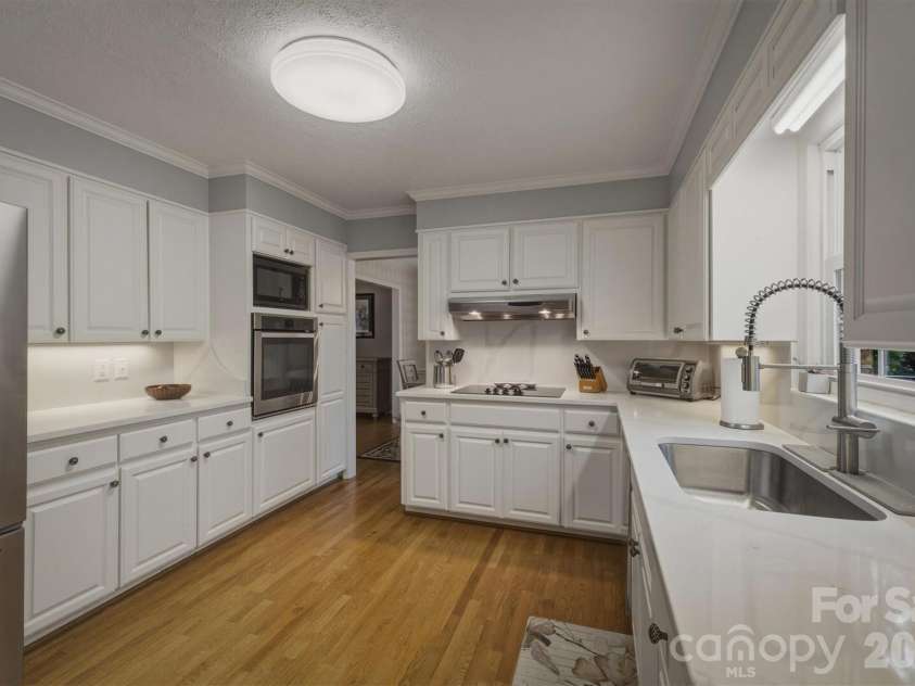 103 Wedgewood Court, Morganton, NC 28655.  MLS# CAR4383886, YatesRealty ID 24746. 