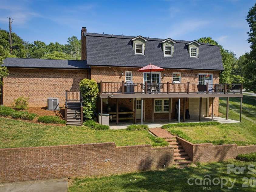 103 Wedgewood Court, Morganton, NC 28655.  MLS# CAR4383886, YatesRealty ID 24746. 