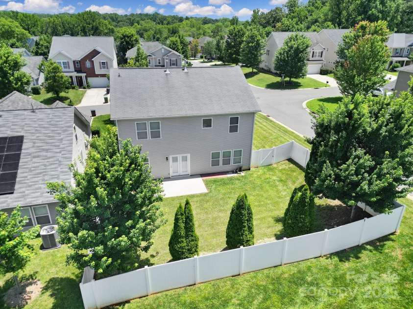 1051 Albany Park Drive, Fort Mill, SC 29715.  MLS# CAR4273686, YatesRealty ID 24748. 