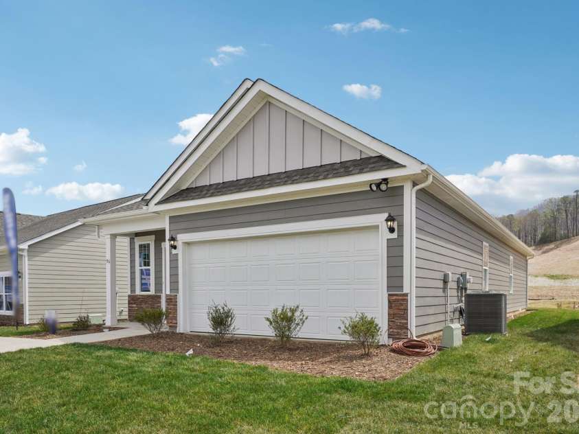 37 Cora View Trail, Waynesville, NC 28785.  MLS# CAR4353104, YatesRealty ID 24748. Photos are representative - model home
