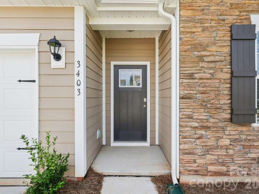 25 Cora View Trail, Waynesville, NC 28785.  MLS# CAR4354300, YatesRealty ID 24749. Photos are representative