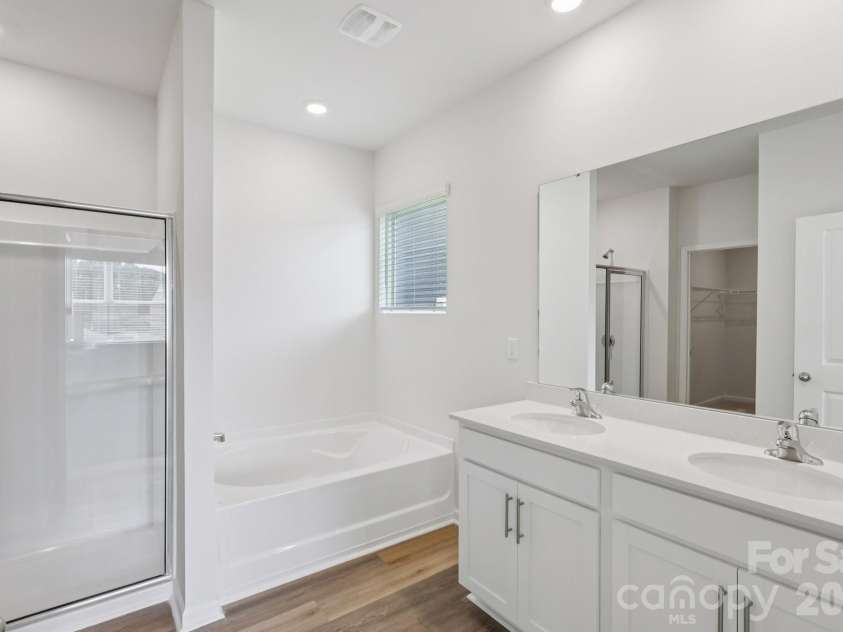 25 Cora View Trail, Waynesville, NC 28785.  MLS# CAR4354300, YatesRealty ID 24749. Photos are representative