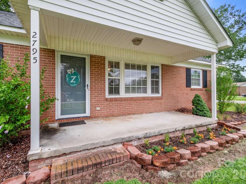 2795 Cane Mill Road, Lancaster, SC 29720.  MLS# CAR4394678, YatesRealty ID 2475. 