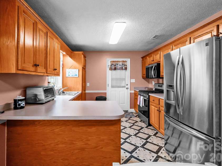 2795 Cane Mill Road, Lancaster, SC 29720.  MLS# CAR4394678, YatesRealty ID 2475. 