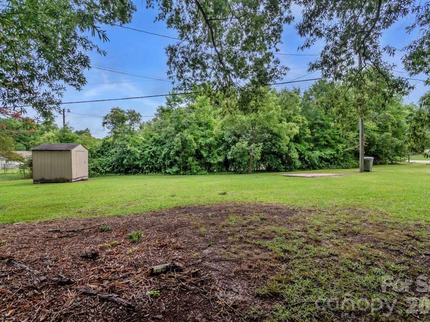 2795 Cane Mill Road, Lancaster, SC 29720.  MLS# CAR4394678, YatesRealty ID 2475. 