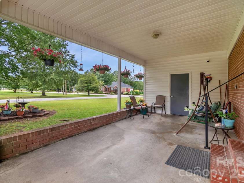 2795 Cane Mill Road, Lancaster, SC 29720.  MLS# CAR4394678, YatesRealty ID 2475. 