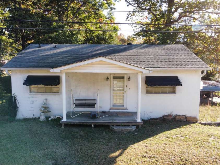 8921 Highway 601 Highway, Midland, NC 28107.  MLS# CAR4333570, YatesRealty ID 2475. 