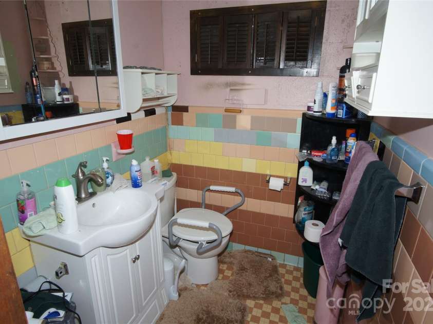 8921 Highway 601 Highway, Midland, NC 28107.  MLS# CAR4333570, YatesRealty ID 2475. 