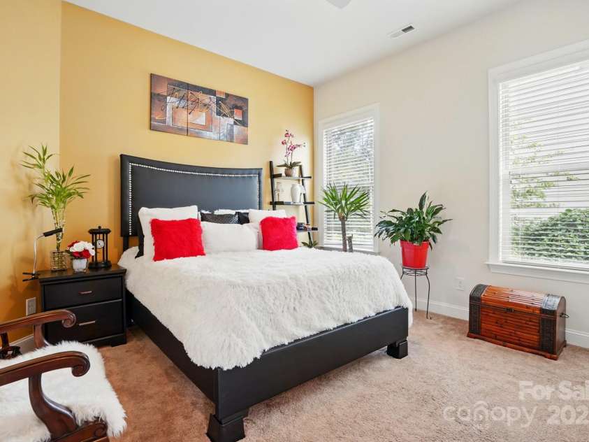10903 Skymont Drive, Huntersville, NC 28078.  MLS# CAR4263999, YatesRealty ID 24750. 