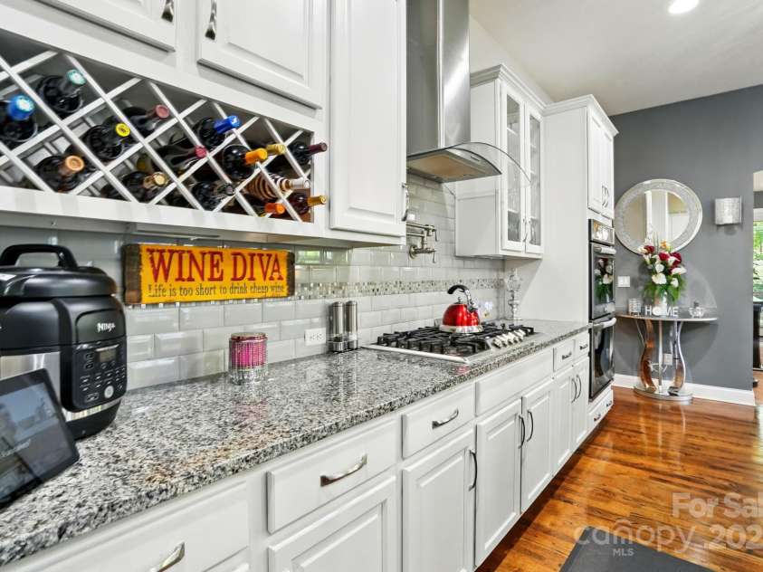 10903 Skymont Drive, Huntersville, NC 28078.  MLS# CAR4263999, YatesRealty ID 24750. 