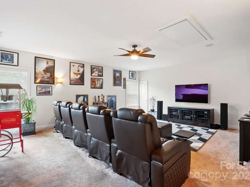 10903 Skymont Drive, Huntersville, NC 28078.  MLS# CAR4263999, YatesRealty ID 24750. 