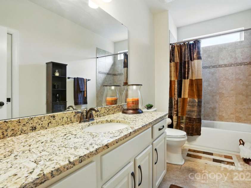 10903 Skymont Drive, Huntersville, NC 28078.  MLS# CAR4263999, YatesRealty ID 24750. 