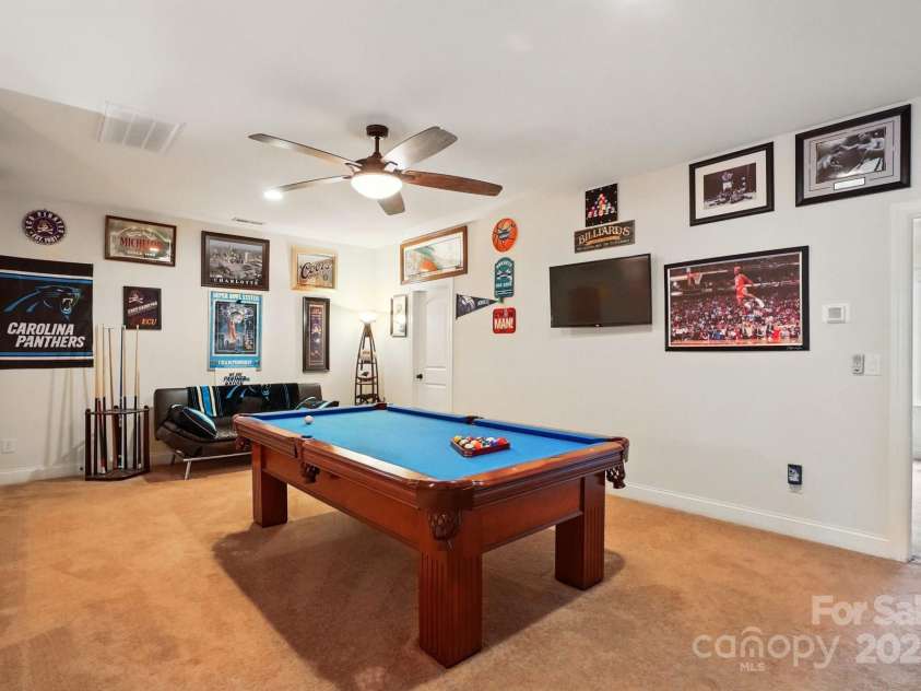 10903 Skymont Drive, Huntersville, NC 28078.  MLS# CAR4263999, YatesRealty ID 24750. 
