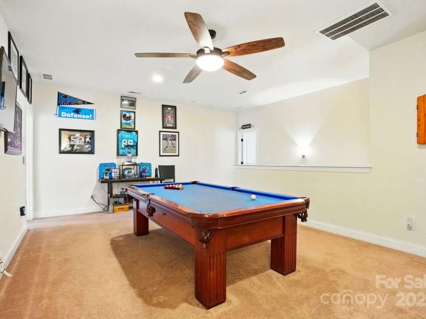 10903 Skymont Drive, Huntersville, NC 28078.  MLS# CAR4263999, YatesRealty ID 24750. 
