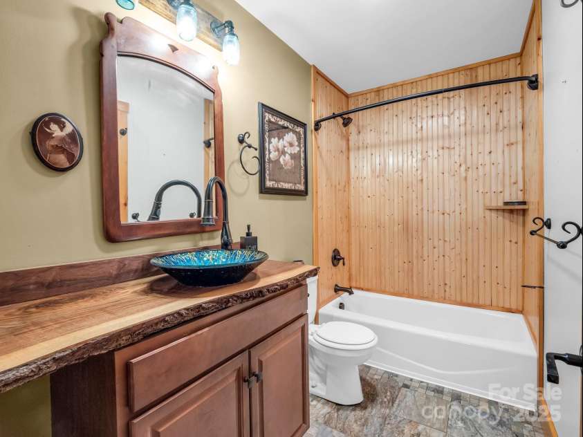 259 & 265 Black Oak Cove Road, Candler, NC 28715.  MLS# CAR4256200, YatesRealty ID 24751. 