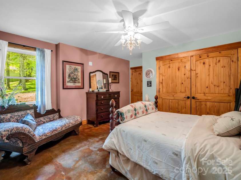 259 & 265 Black Oak Cove Road, Candler, NC 28715.  MLS# CAR4256200, YatesRealty ID 24751. 