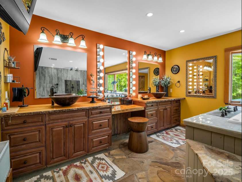 259 & 265 Black Oak Cove Road, Candler, NC 28715.  MLS# CAR4256200, YatesRealty ID 24751. 