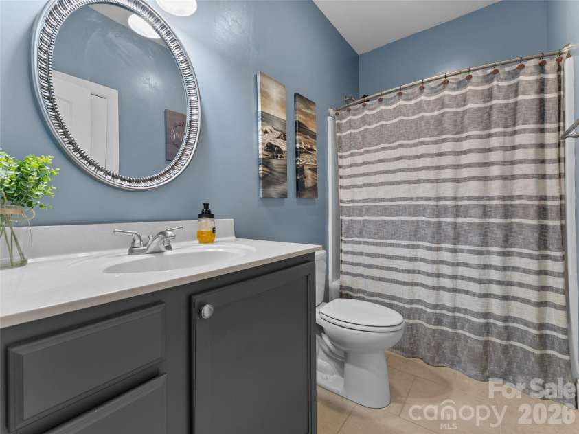 163 Oak Apple Lane, Hendersonville, NC 28792.  MLS# CAR4354039, YatesRealty ID 24752. 