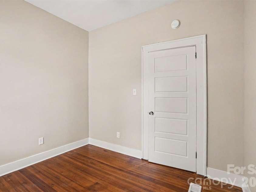 4118 Glory Street, Charlotte, NC 28206.  MLS# CAR4378131, YatesRealty ID 24753. Bedroom 2