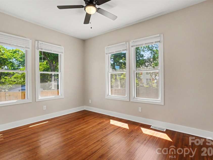 4118 Glory Street, Charlotte, NC 28206.  MLS# CAR4378131, YatesRealty ID 24753. Bedroom 3