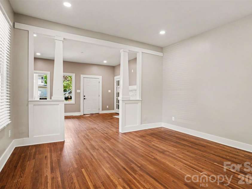 4118 Glory Street, Charlotte, NC 28206.  MLS# CAR4378131, YatesRealty ID 24753. Dining Room with Original Refinished Hardwoods