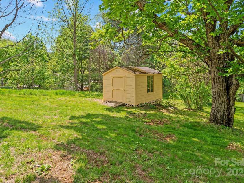 443 OX CREEK Road, Weaverville, NC 28787.  MLS# CAR4251407, YatesRealty ID 24753. Storage Shed