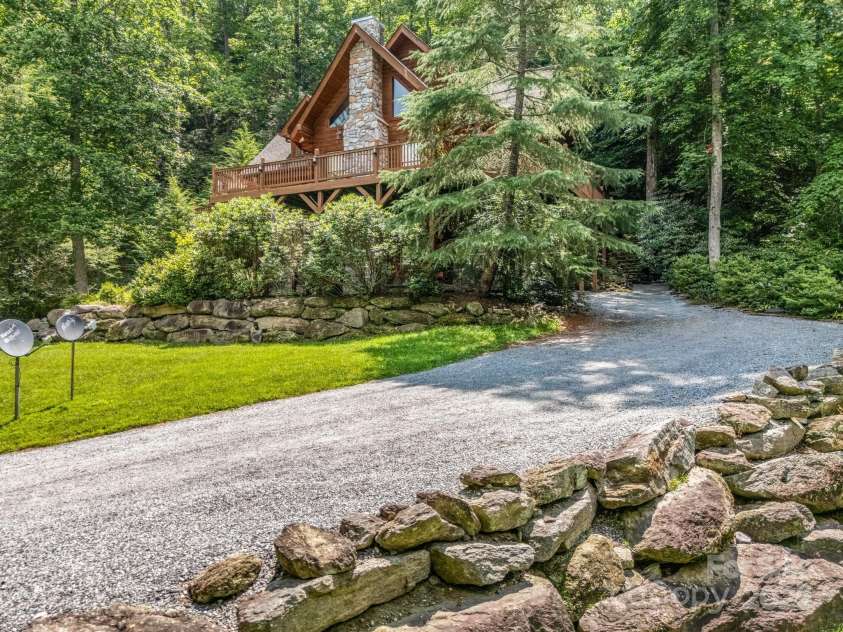 120 Rocky Mountain Drive, Lake Lure, NC 28746.  MLS# CAR4263673, YatesRealty ID 24754. 