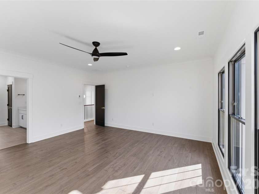 9408 Greyson Ridge Drive, Charlotte, NC 28277.  MLS# CAR4354369, YatesRealty ID 24754. 