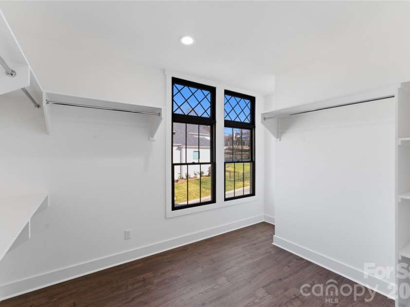 9408 Greyson Ridge Drive, Charlotte, NC 28277.  MLS# CAR4354369, YatesRealty ID 24754. 