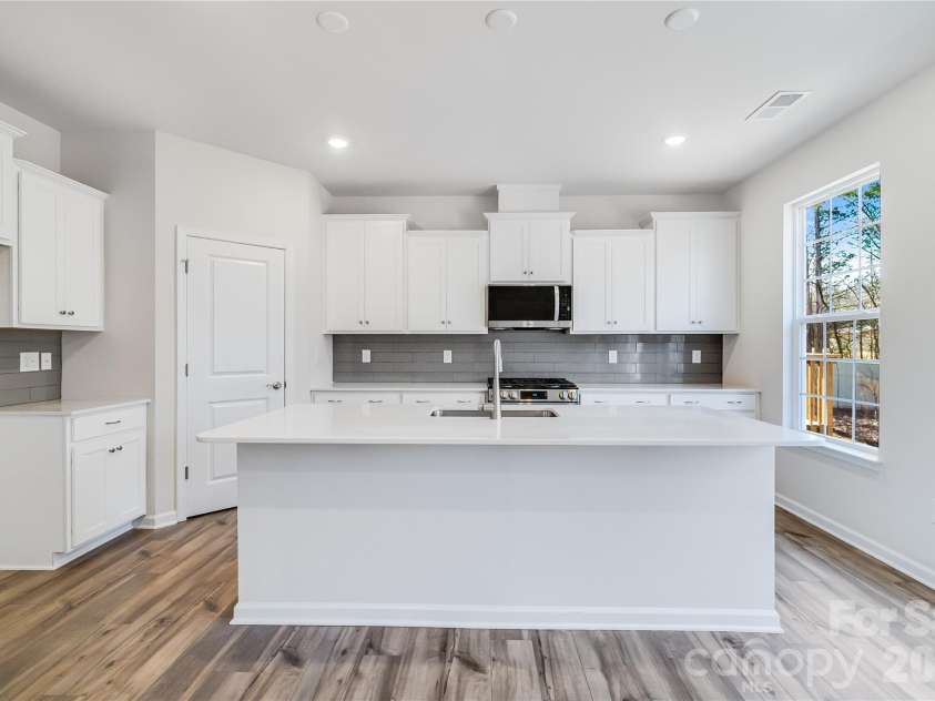 1116 Bandon Drive, Waxhaw, NC 28173.  MLS# CAR4345408, YatesRealty ID 24755. 