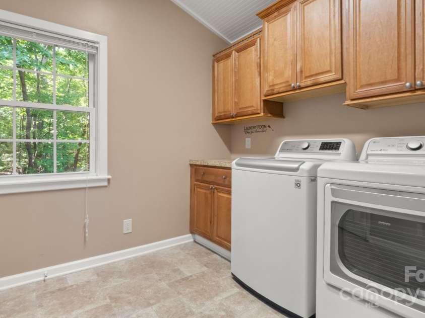 8321 Walkup Road, Waxhaw, NC 28173.  MLS# CAR4261556, YatesRealty ID 24755. 