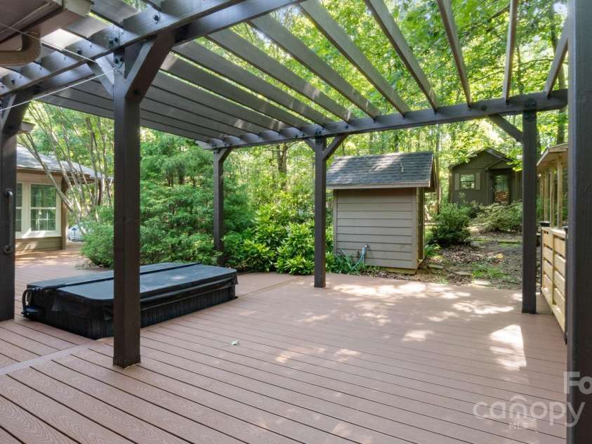 8321 Walkup Road, Waxhaw, NC 28173.  MLS# CAR4261556, YatesRealty ID 24755. 