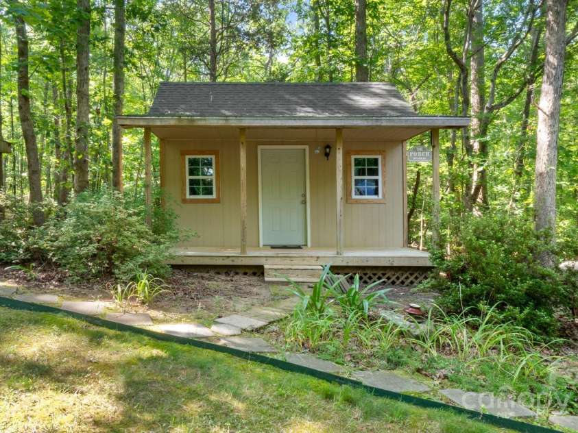 8321 Walkup Road, Waxhaw, NC 28173.  MLS# CAR4261556, YatesRealty ID 24755. 