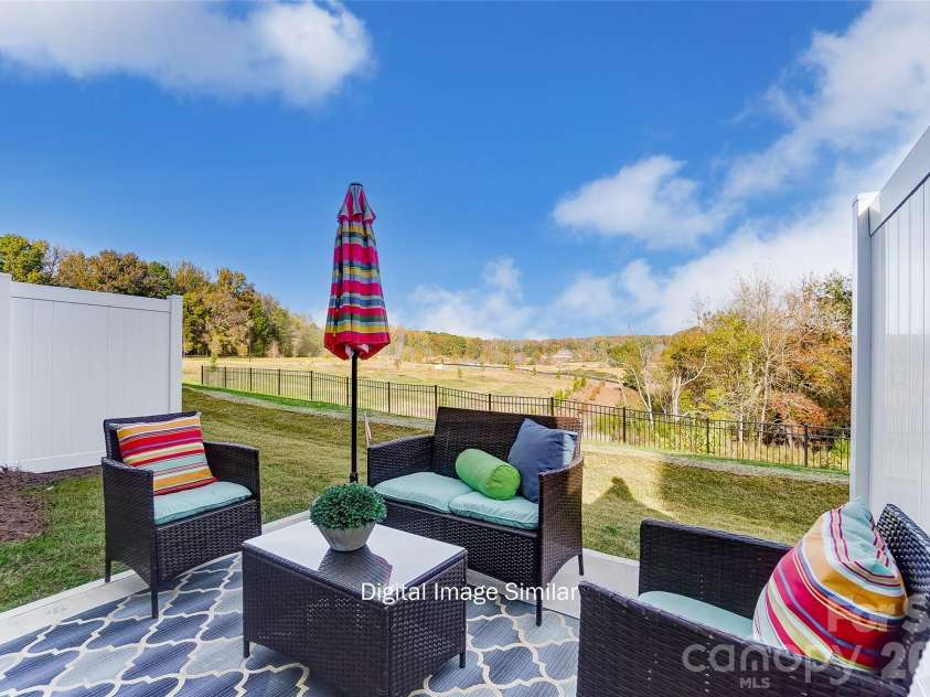 6032 Mallow Crossing Lane, Charlotte, NC 28213.  MLS# CAR4380465, YatesRealty ID 24758. 