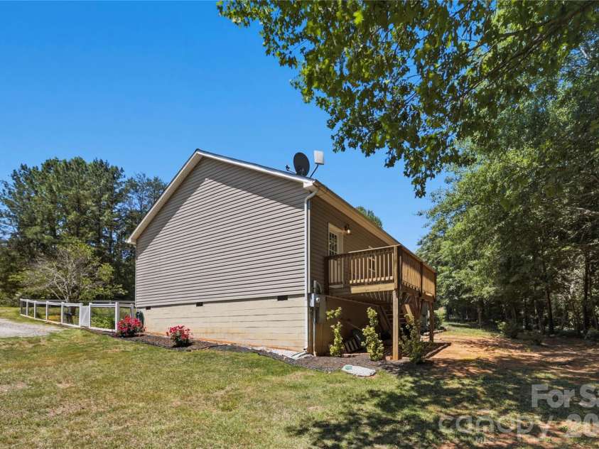 412 Lewis Road, Rutherfordton, NC 28139.  MLS# CAR4385364, YatesRealty ID 24759. 
