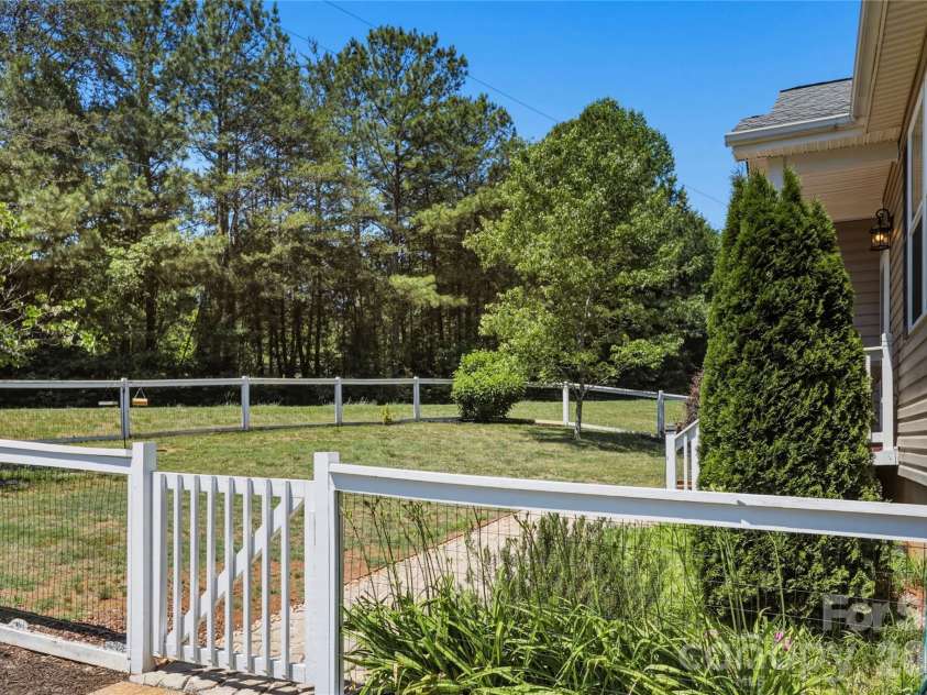 412 Lewis Road, Rutherfordton, NC 28139.  MLS# CAR4385364, YatesRealty ID 24759. 