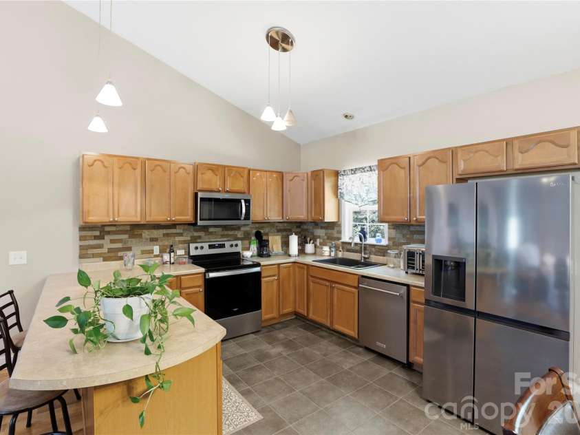 412 Lewis Road, Rutherfordton, NC 28139.  MLS# CAR4385364, YatesRealty ID 24759. 