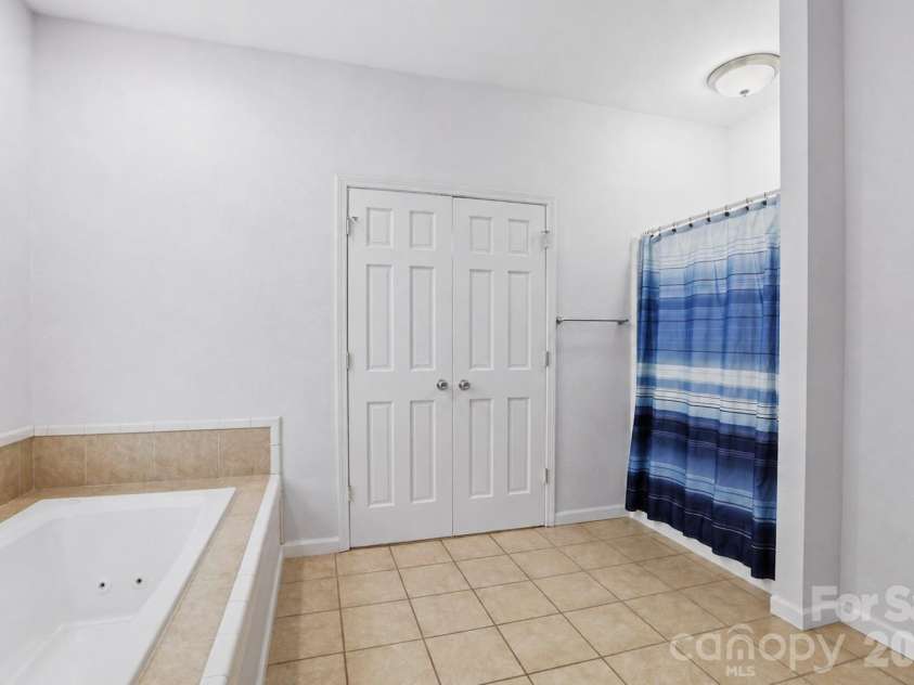 412 Lewis Road, Rutherfordton, NC 28139.  MLS# CAR4385364, YatesRealty ID 24759. 