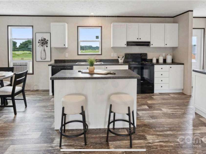 147 Lavista Circle, Forest City, NC 28043.  MLS# CAR4214399, YatesRealty ID 2476. 